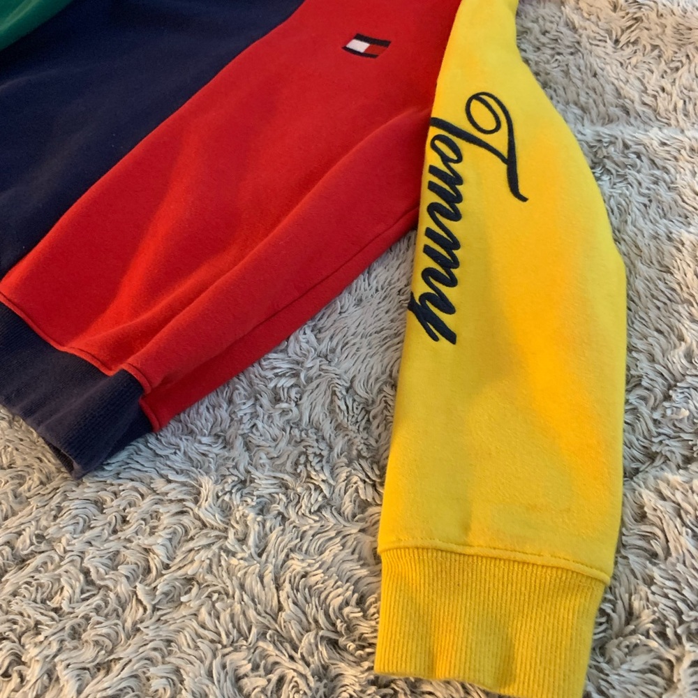Tommy Hilfinger Sweatshirt - Picture 2 of 8